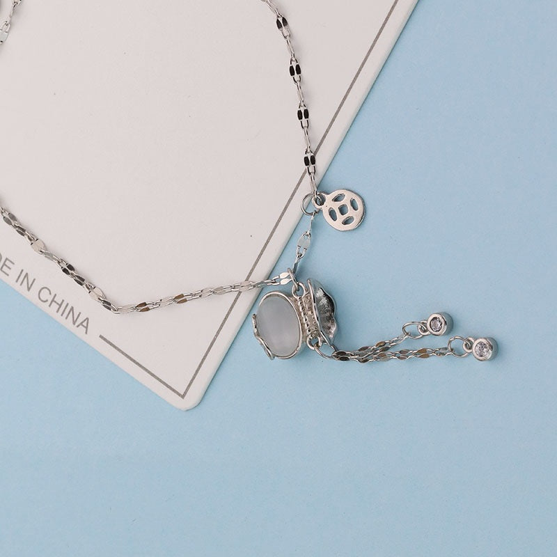 Wealth Gathering | Chalcedony Money Bag Bracelet—VITIER