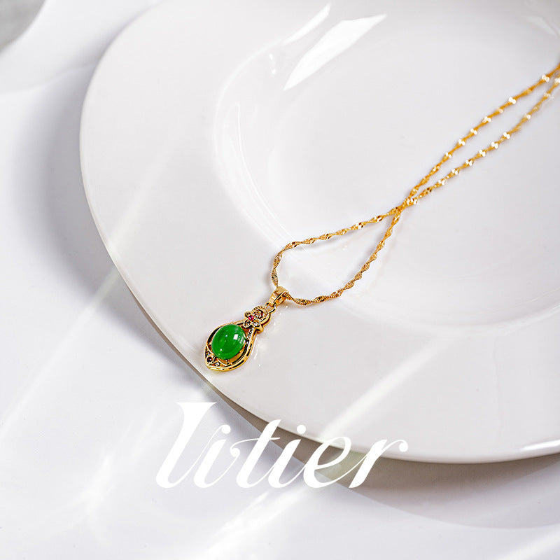 Temperament Transfer | Emerald Pendant Necklace - VITIER
